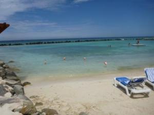 swimming lagoon renaissance island