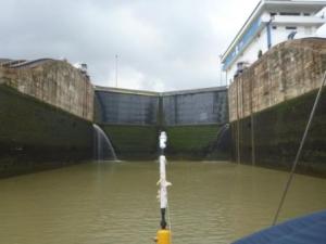 huge doors of miraflores lock